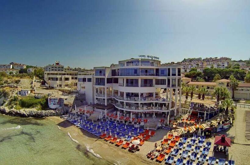 בית מלון כפרי Ladies Beach Suite