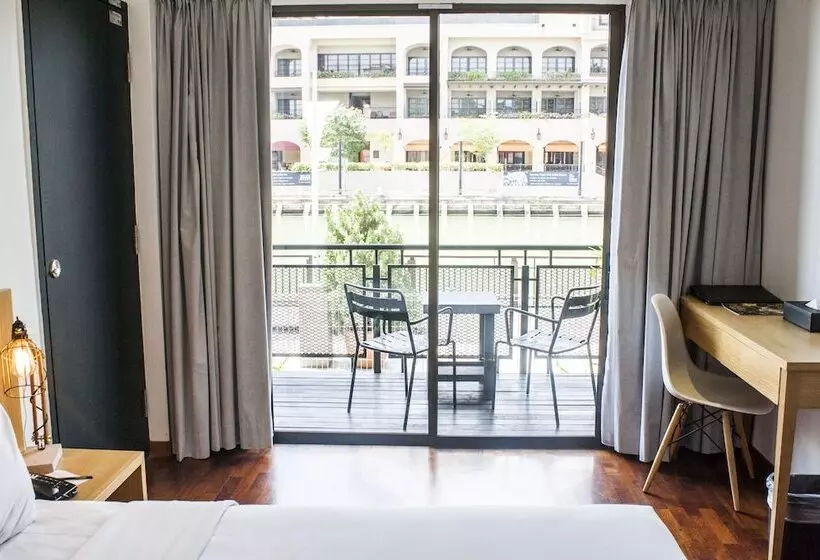 Hotel Quayside