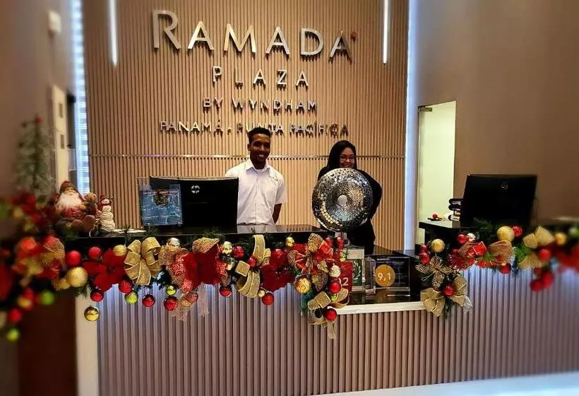 Отель Ramada Plaza By Wyndham Panama Punta Pacifica
