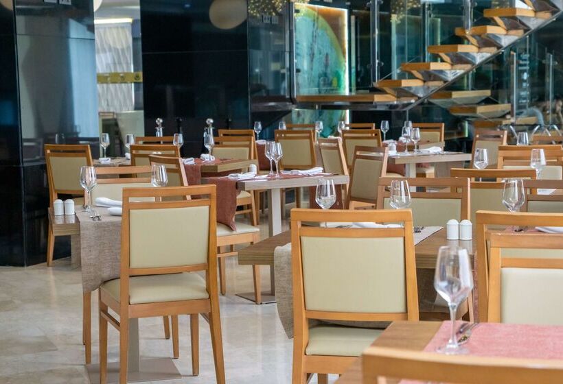 فندق Royal Tulip City Center