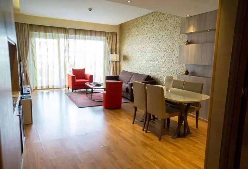 فندق Royal Tulip City Center