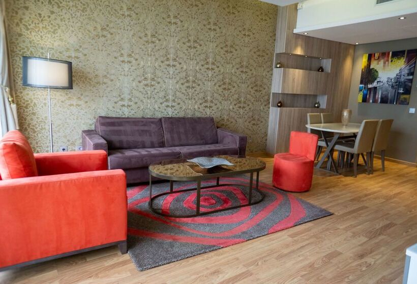 فندق Royal Tulip City Center