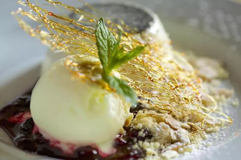 Kır Oteli The Plume Of Feathers