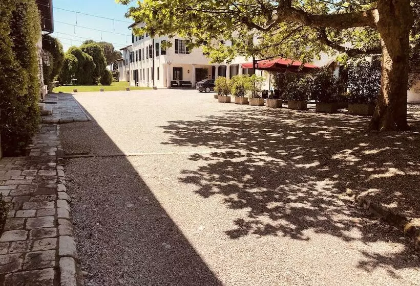 酒店 Villa Policreti