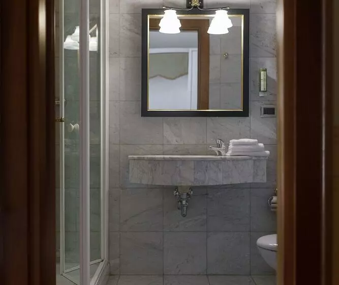 酒店 Villa Policreti