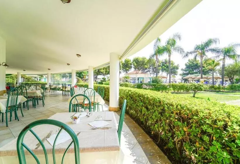 בית מלון כפרי Villaggio Spiagge Rosse