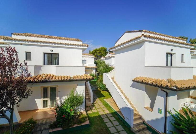 هتل Villaggio Spiagge Rosse