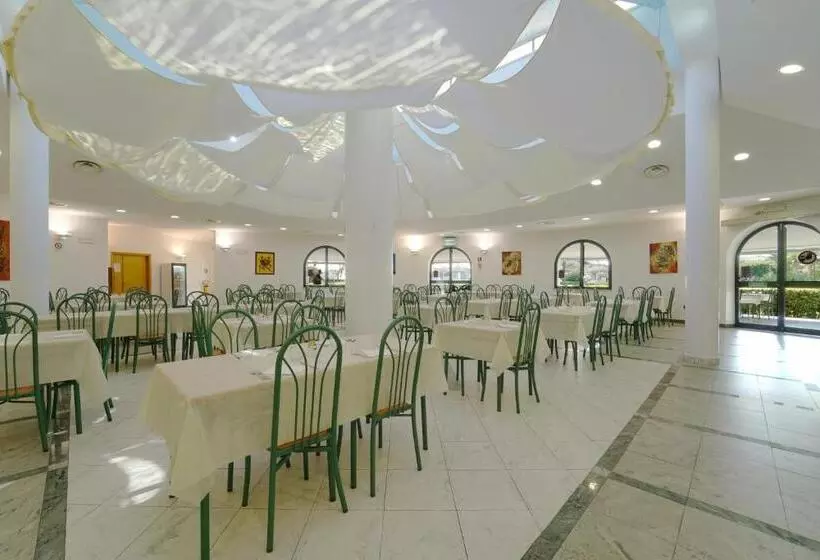 בית מלון כפרי Villaggio Spiagge Rosse