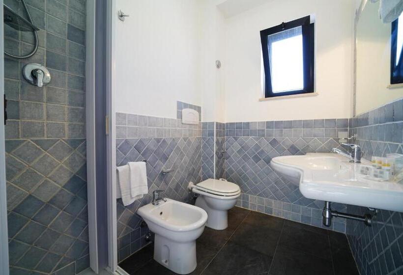 هتل Villaggio Spiagge Rosse