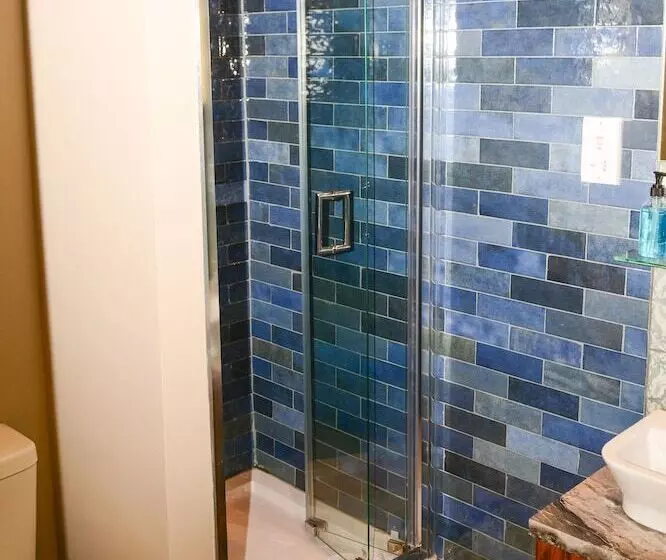 Пансион Plough Inn