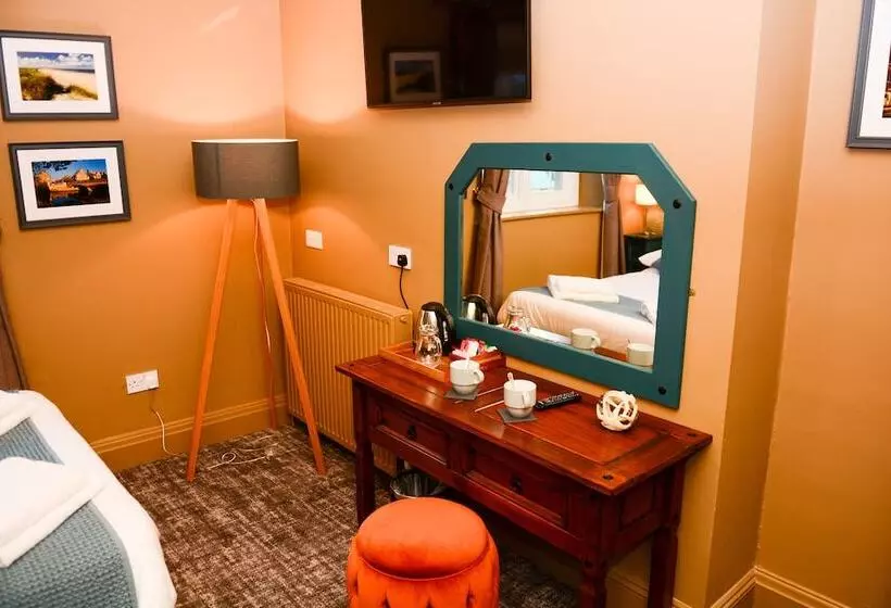 Пансион Plough Inn