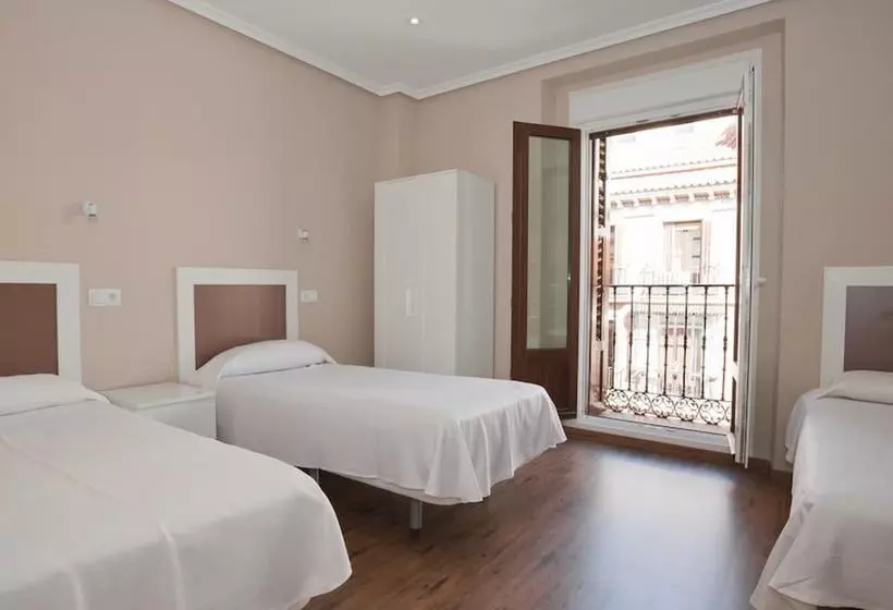 Sol Square Apartments