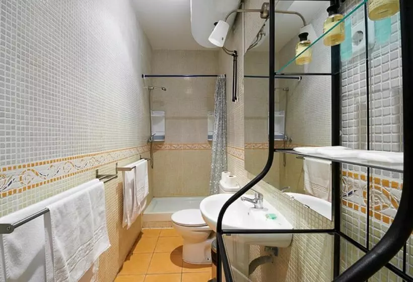 Sol Square Apartments