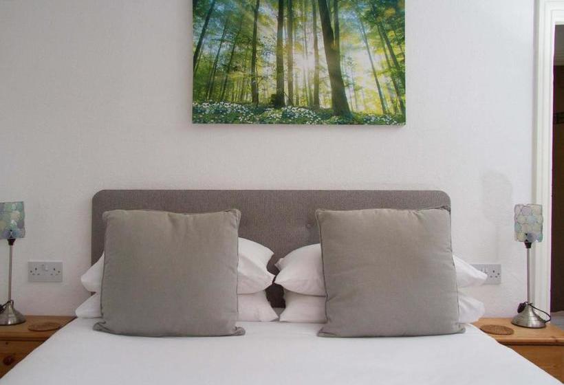 Wedgewood House Hotel Norwich (england)