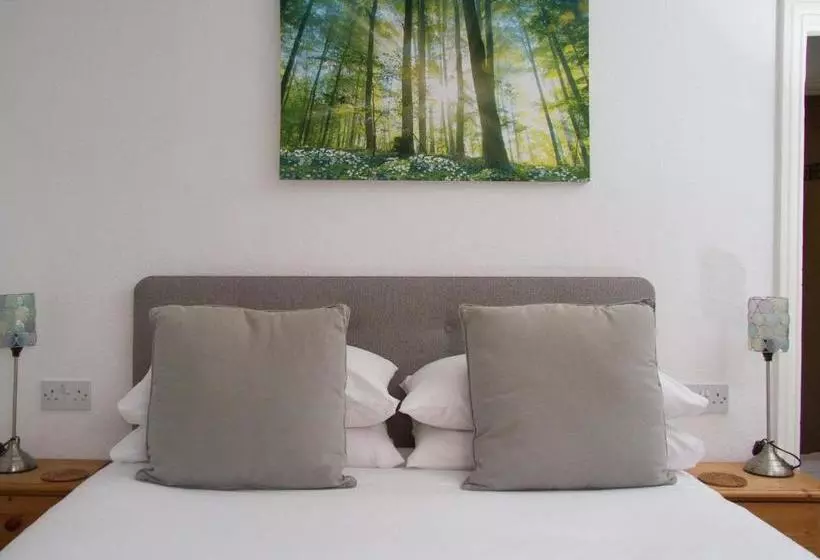 Wedgewood House Hotel Norwich (england)