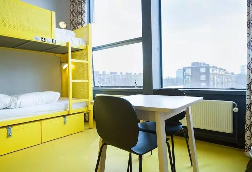 Wow Hostel Amsterdam