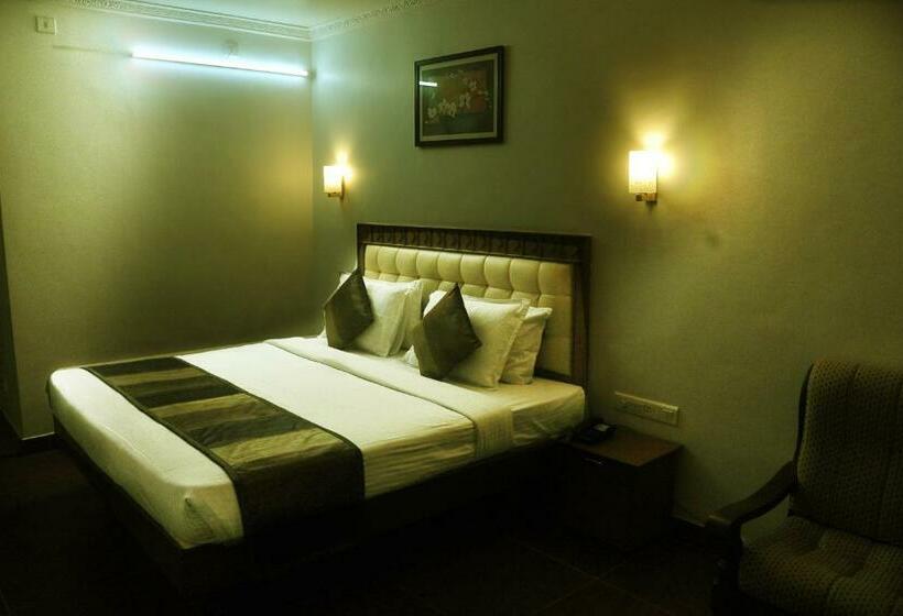 Hotel Broad Bean Chakkarakkal