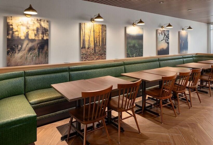 בית מלון כפרי Fairfield By Marriott Inn & Suites Yankton