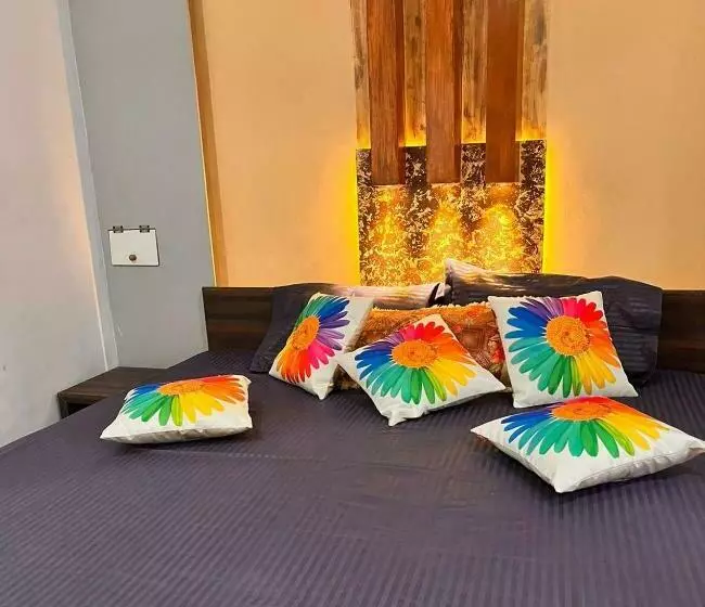 Majatalo Tgi Guest Houses