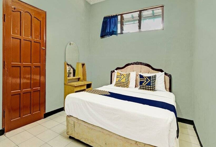 Spot On 91715 Hotel Citra Dewi 1