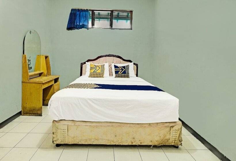 Spot On 91715 Hotel Citra Dewi 1