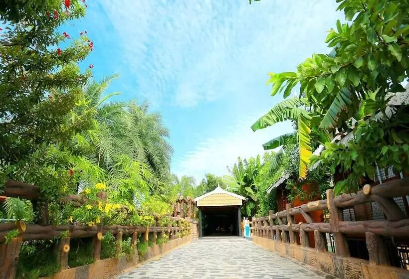 Hotelli Selvamathi Farm Resorts