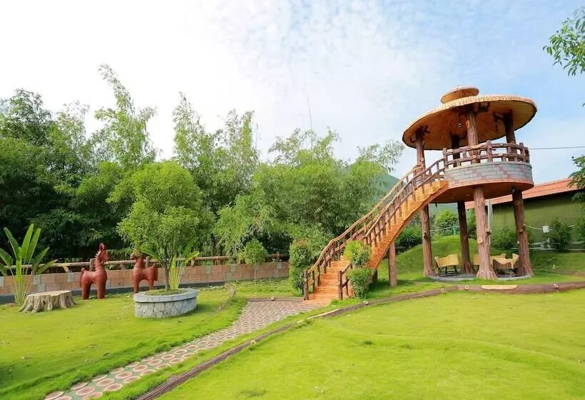 Hotelli Selvamathi Farm Resorts