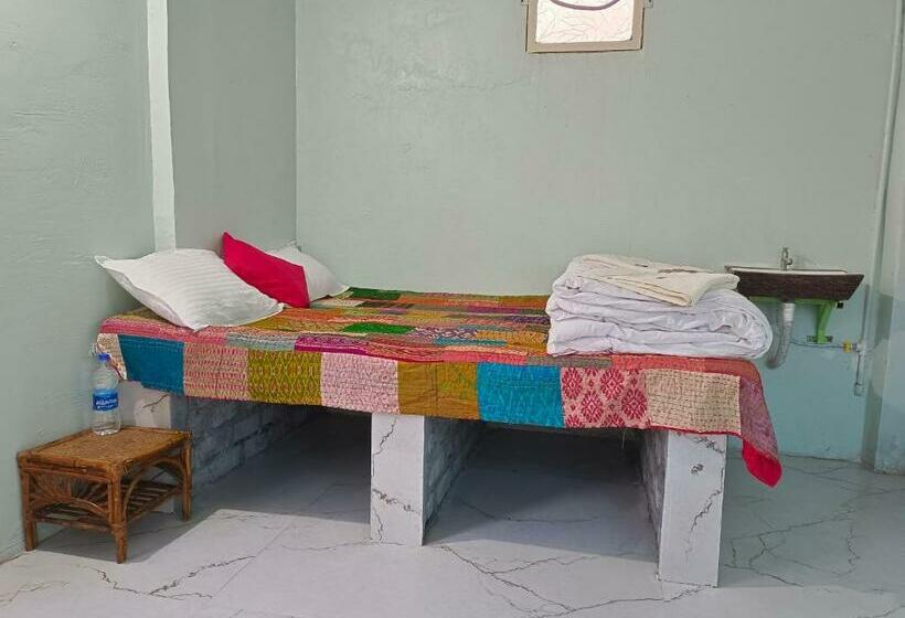 Hotel Abhayanand Agro Tourism Center