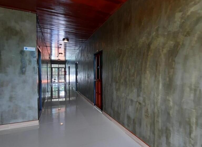 בית מלון כפרי Namu