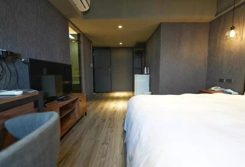 Meworld Hotel   Songshan