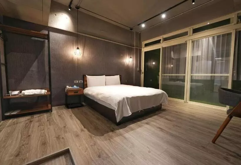 Meworld Hotel   Songshan