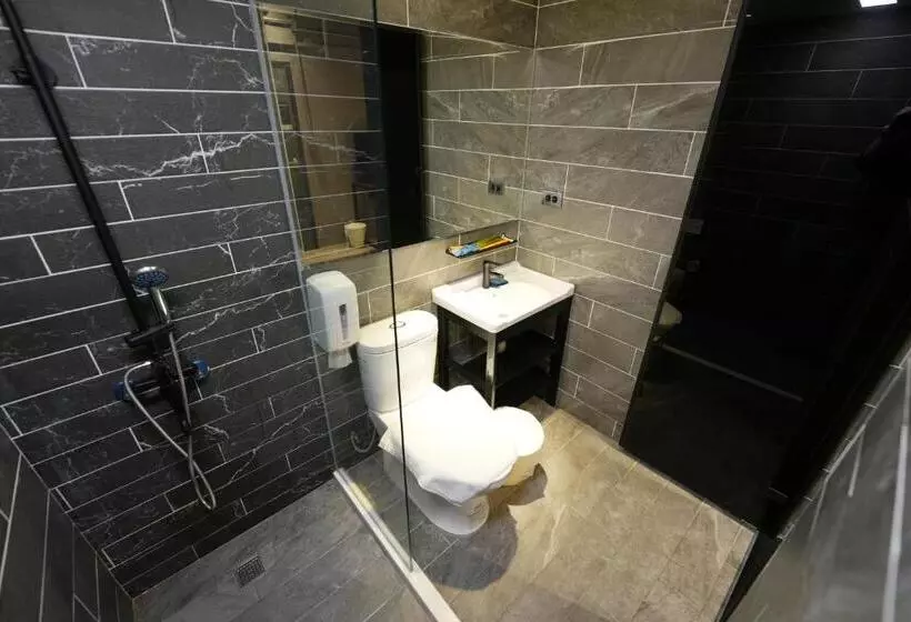 Meworld Hotel   Songshan
