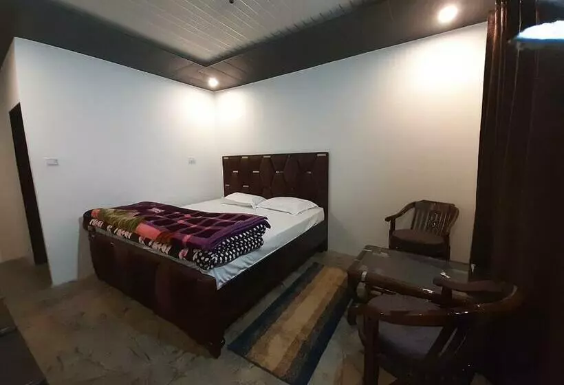 Lake Haven Resort, Sari, Chopta