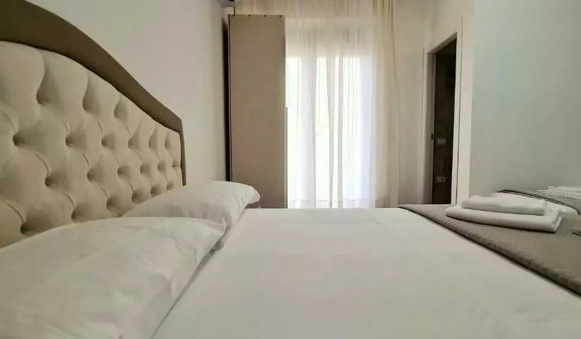 پانسیون Farah’s House