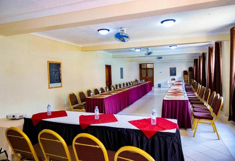 Acacia Hotel Mbarara