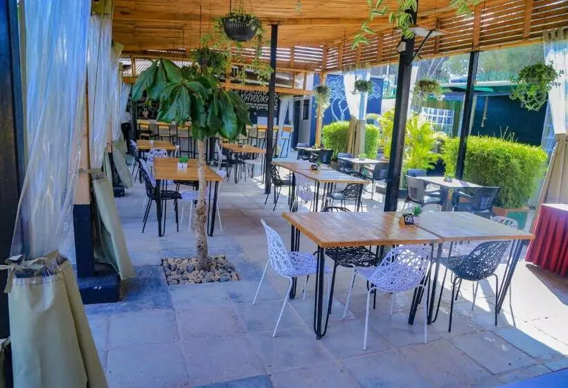 Acacia Hotel Mbarara