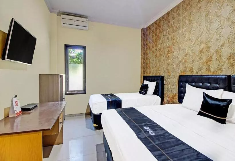 ホテル Collection O 91666 Meyli Guesthouse