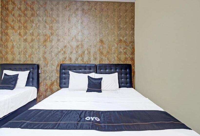 Отель Collection O 91666 Meyli Guesthouse