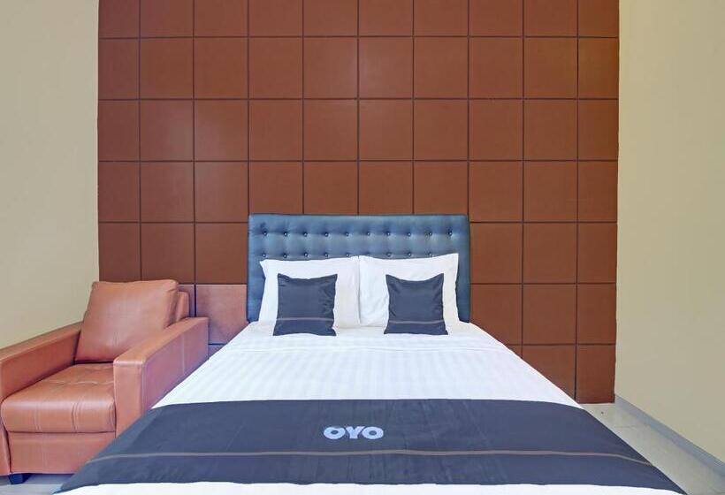 Отель Collection O 91666 Meyli Guesthouse