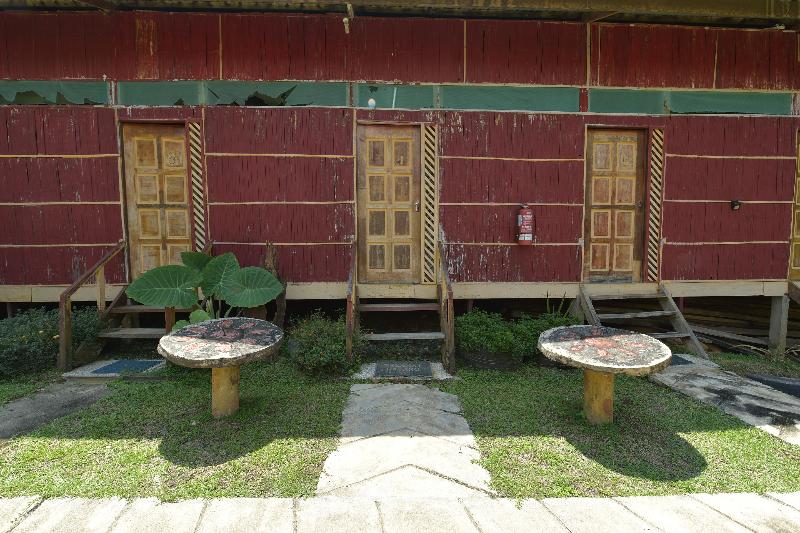 בית מלון כפרי Oyo 90630 Mat Leon Village