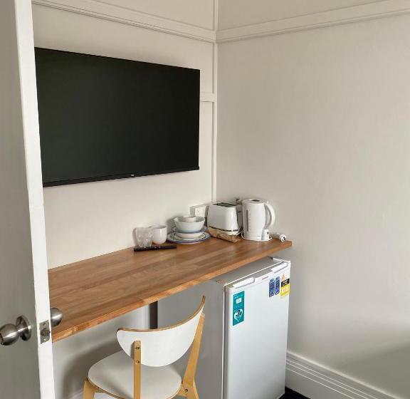 בית מלון כפרי Seven Seas