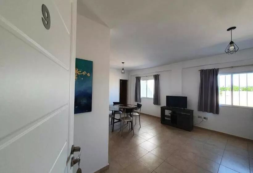 Médanos Negros Departamentos