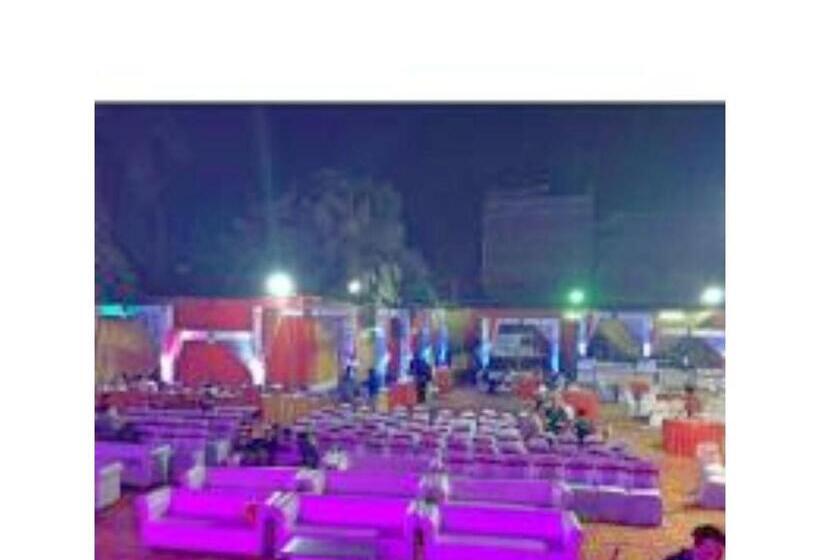 فندق Chaitdeep Palace, Gorakhpur