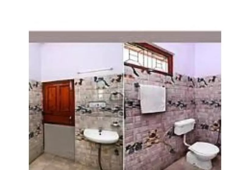هتل Chaitdeep Palace, Gorakhpur