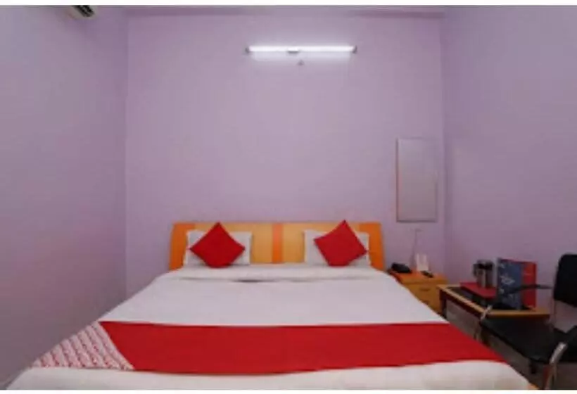 هتل Chaitdeep Palace, Gorakhpur
