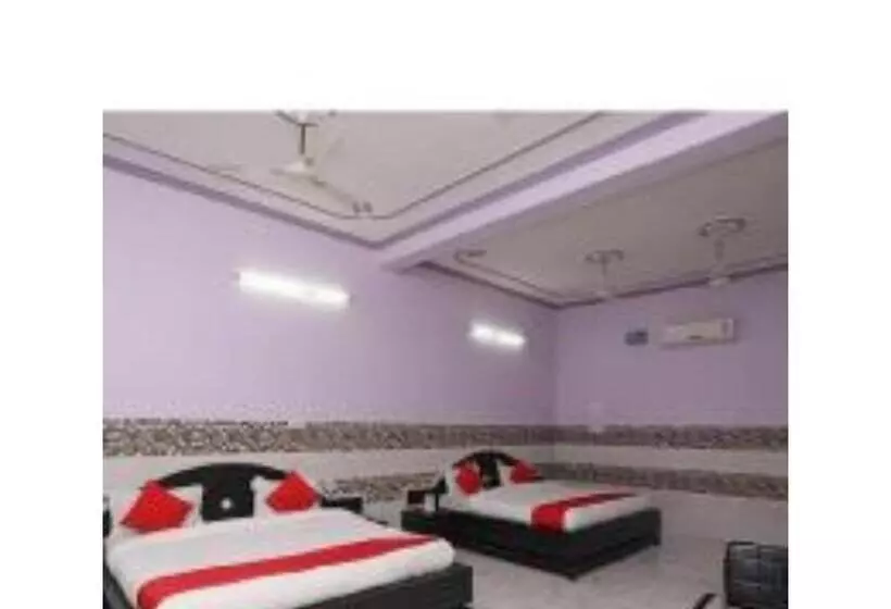 هتل Chaitdeep Palace, Gorakhpur