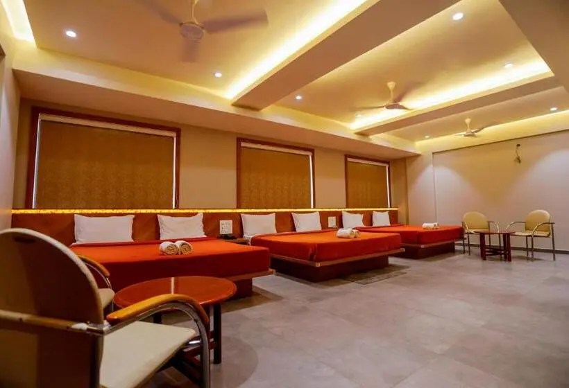 Hotel Om