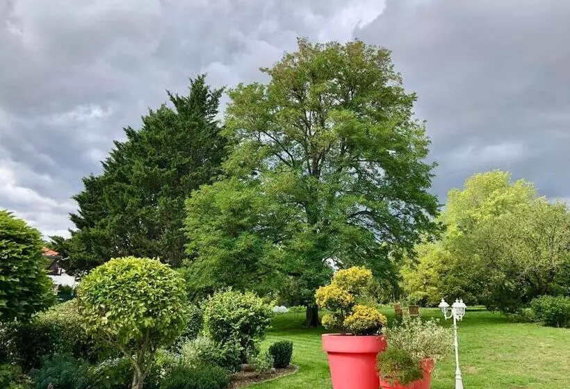 ベッドアンドブレックファースト Le Jardin De Fresnes
