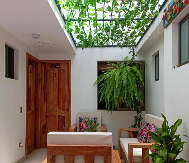 Pension Famy Hostal Nardo S