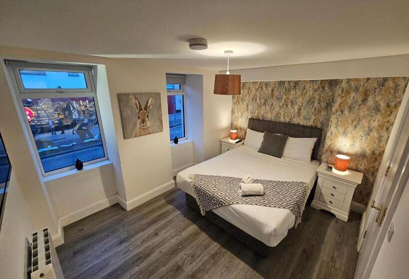 پانسیون Tribeca Stay